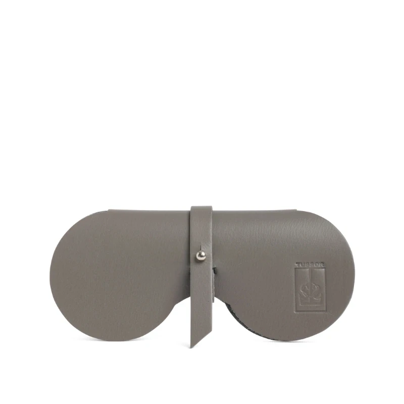étui à lunettes en cuir de couleur bis
